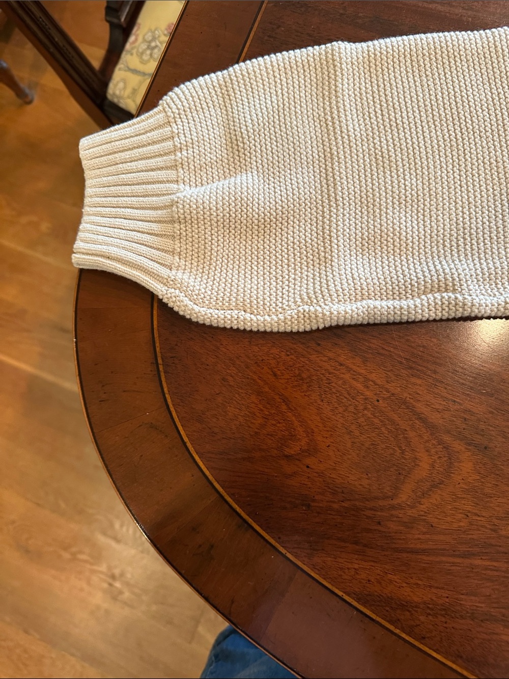 Old Navy Women's Cream Button-Up Textured Cardigan - Picture 8 of 12